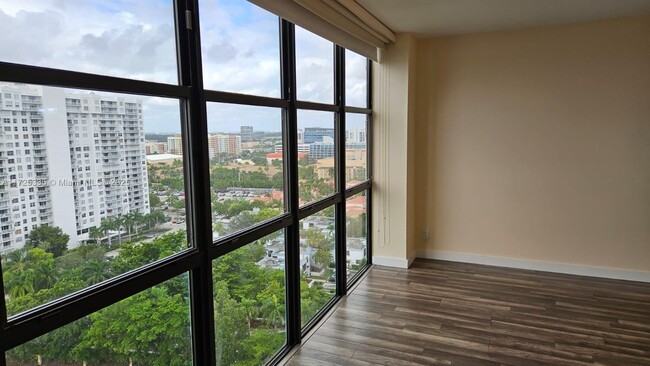 Photo - 18181 NE 31st Ct Condo Unit 1801