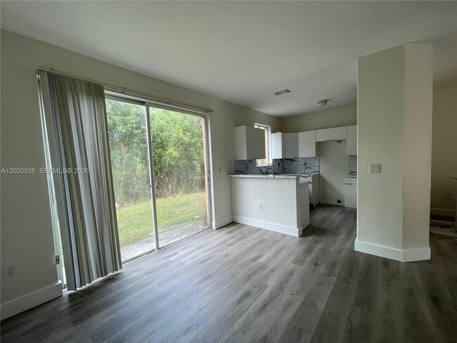 Photo - 1411 SE 24th Ct Unit 269
