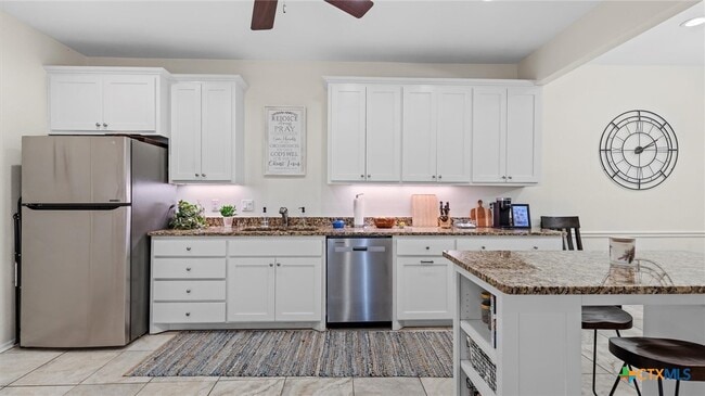 Photo - 2321 Brittany Grace