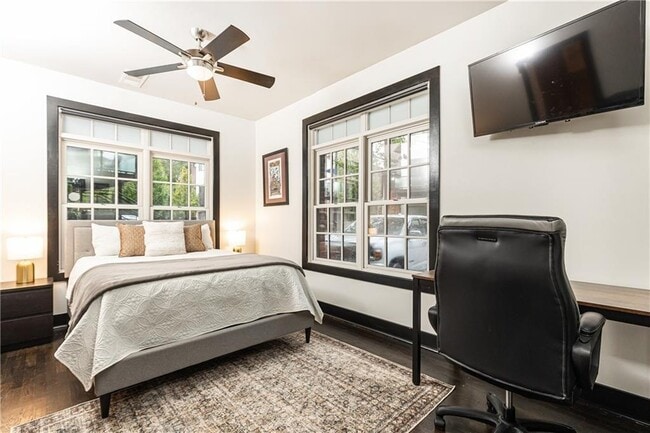 Photo - 1300 DeKalb Ave NE Unit 711