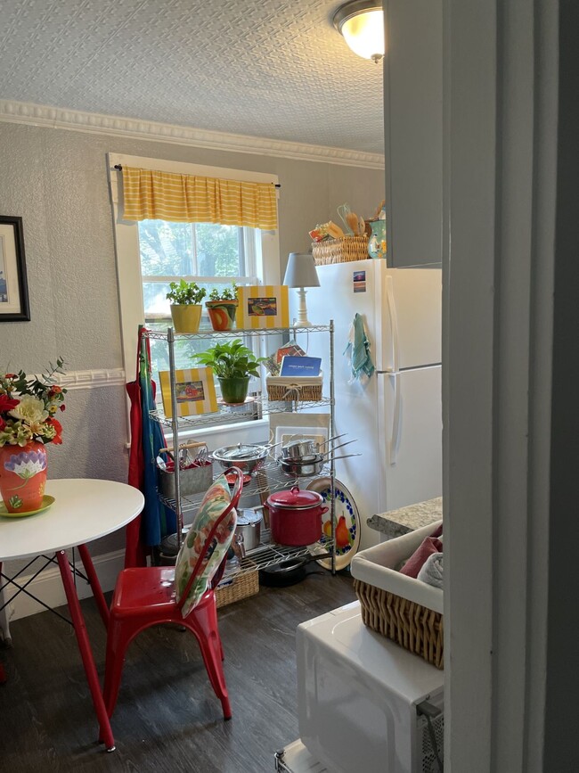 Photo - 39 Thorndike St Unit 3