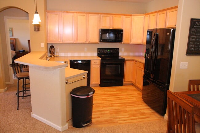 Photo - 2421 Owens Ave Unit 204