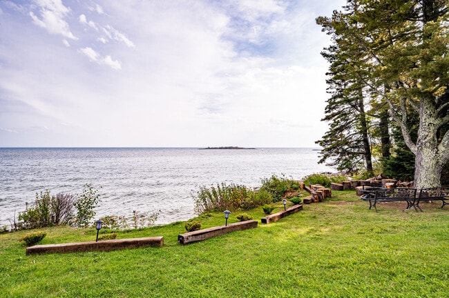 Photo - 278 Scenic Dr FURNISHED 4 BR On Lk