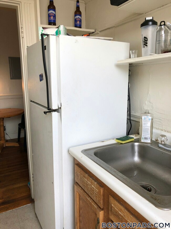 Photo - 1350 Commonwealth Ave Unidad 19