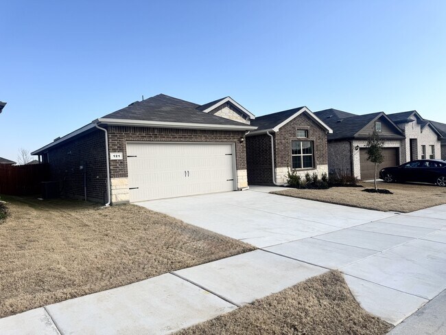 Photo - 121 Daffodil Ln