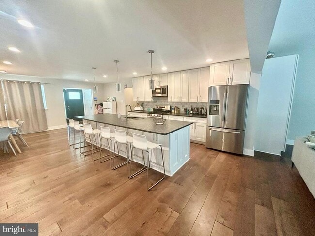 Photo - 1710 Mark Ln
