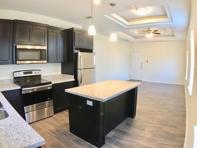 Photo - 507 Downing Ave Apartments Unit 1