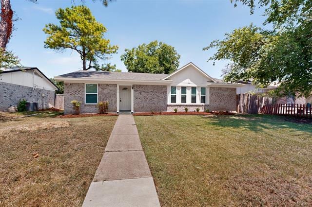 Building Photo - 1717 Japonica Ln