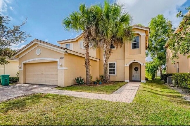 Building Photo - 1452 NW Leonardo Cir Rental