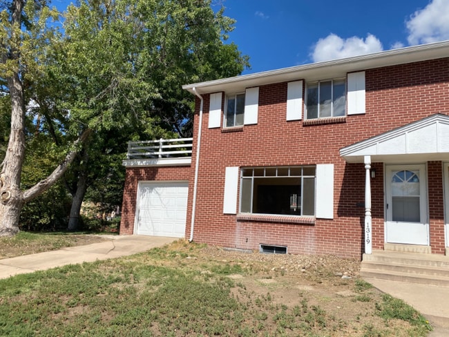 Building Photo - 1319 W Berry Dr Rental