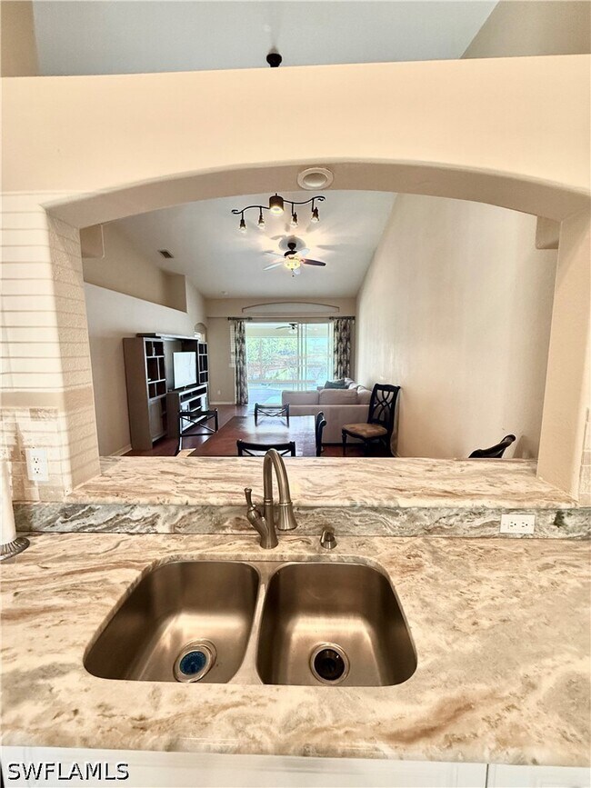 Photo - 8440 Ibis Cove Cir Unit B260