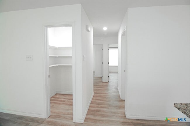 Photo - 1601 Cloud St
