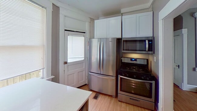 Photo - 324 E 20th Ave