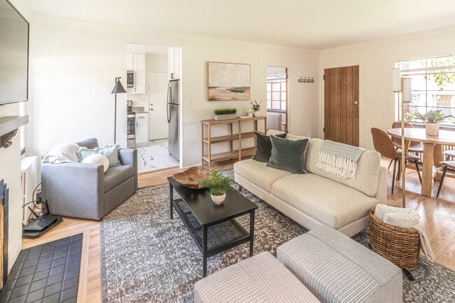Photo - Robinwood Apartments