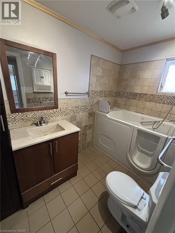 Photo - 205 Ivon Ave