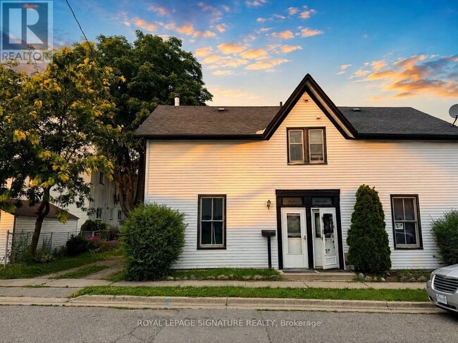 Photo - 12 Hemlock Ave