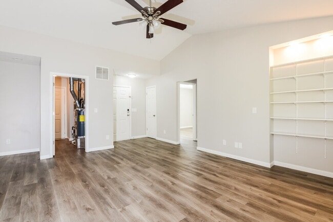 5724 Blackley Ln