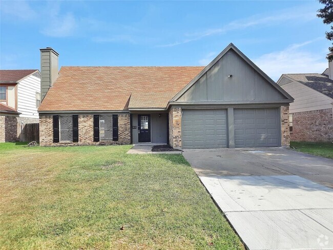 Building Photo - 2646 Winslow Dr Rental