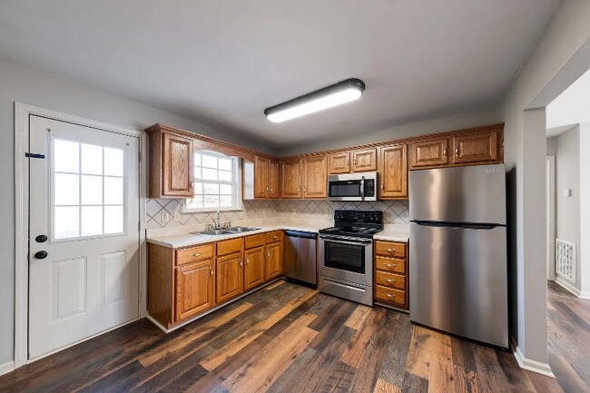 Photo - 3009b Mackenzie Ln Unidad B