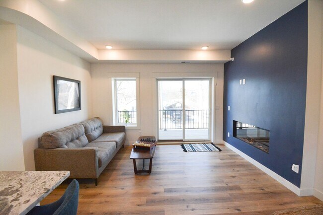 Photo - 1204 2nd Ave NW Unidad #4