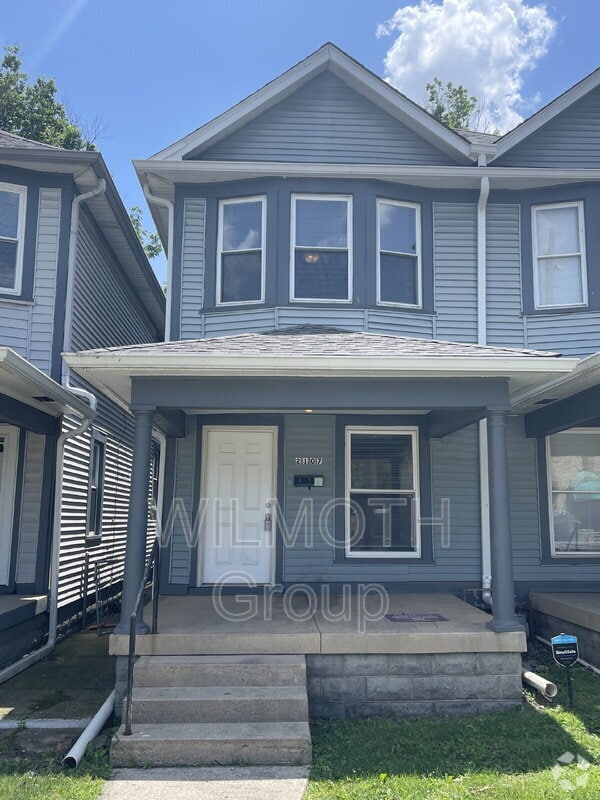Building Photo - 2107 E Michigan St Rental