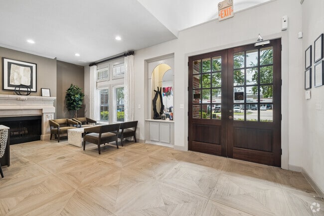 Leasing Office - Gables Cityscape