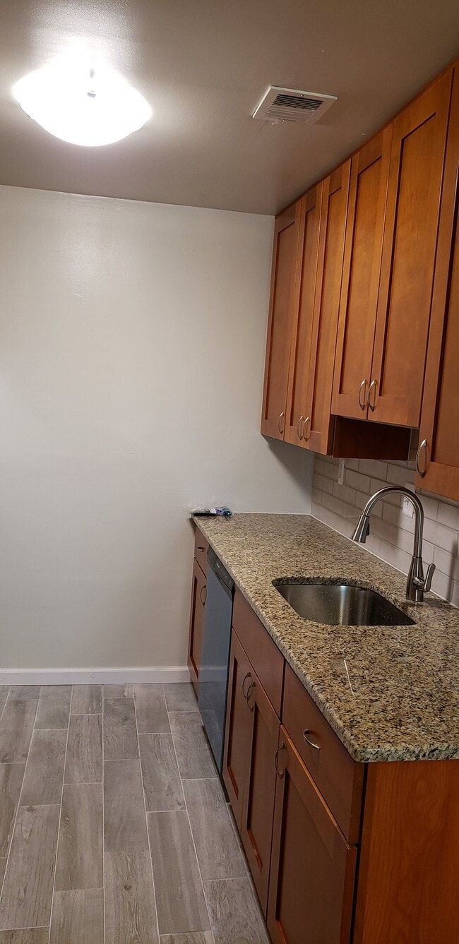 2727 Rhawn St Unit 48A