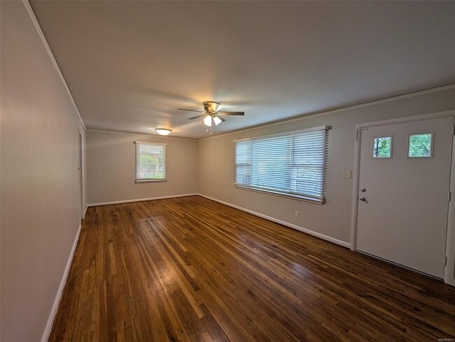 Photo - 744 Duval Dr