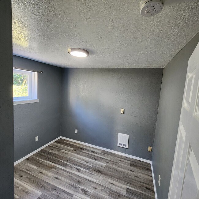 Photo - 356 Alameda Ave Unidad 356 Alameda Ave. - Lower (B)