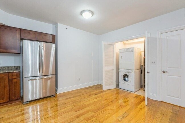 Photo - 809-815 22nd St Unit 1205