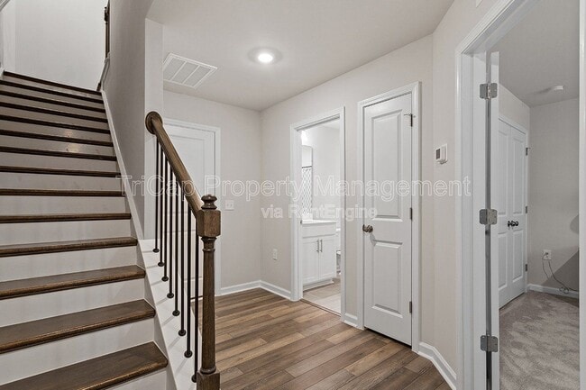 Photo - 1721 Chirping Trl