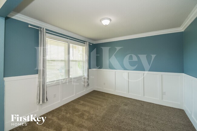 Photo - 6944 Sandle Dr