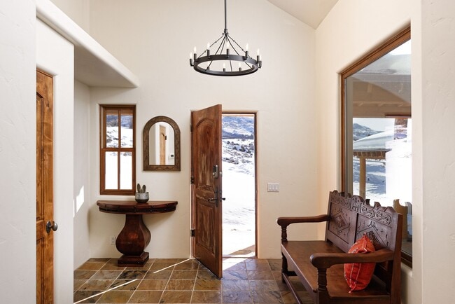 Photo - 661 Green Meadow Dr