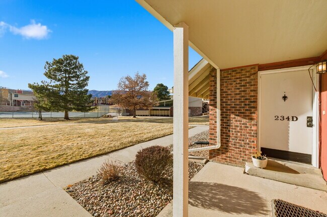 Photo - Charming 3 Bedroom Townhomes at Rockrimmon Unit D
