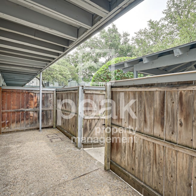 1099 Updated 1 Bedroom Condo - Image