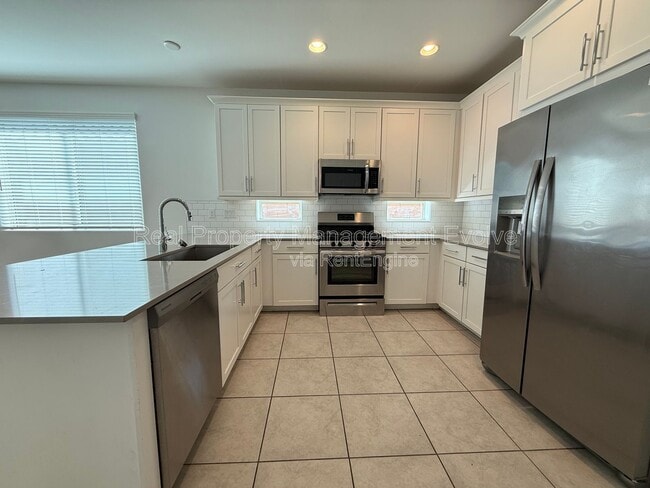 Photo - 6324 W Warner St