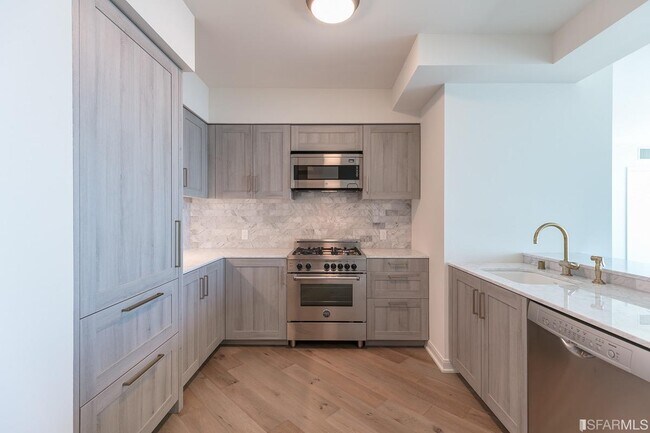 Photo - 401 Harrison St