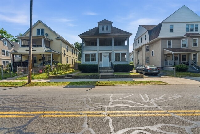 Building Photo - 371 Oakland St Unit 1
