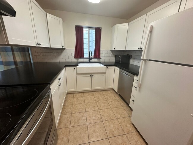 Photo - 3354 Northwest Ave Unidad 101