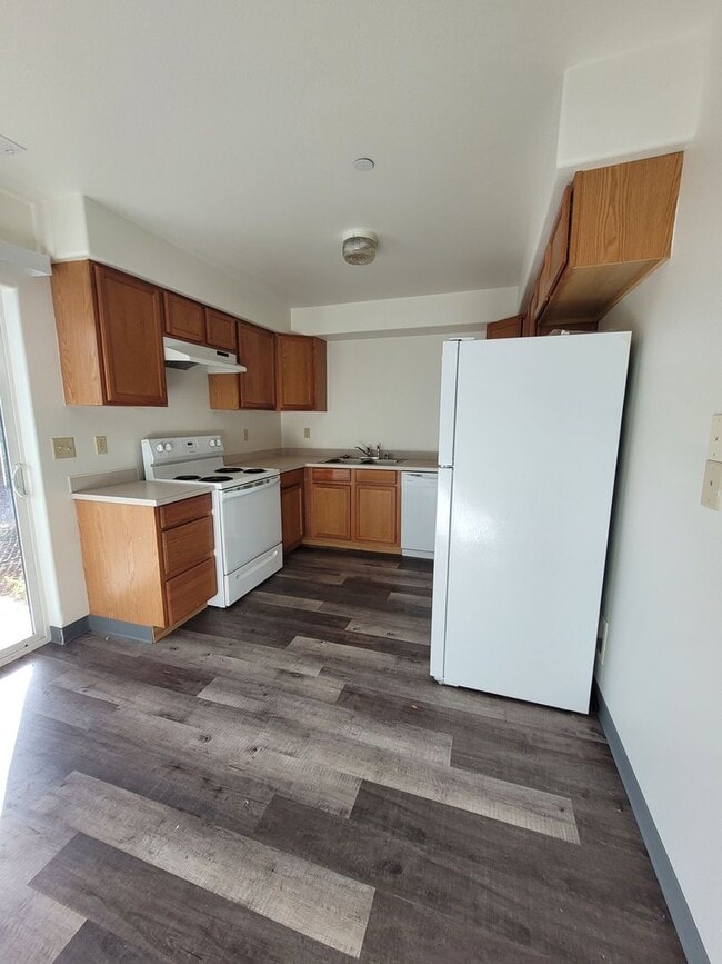 Photo - 1830 W Crouse St