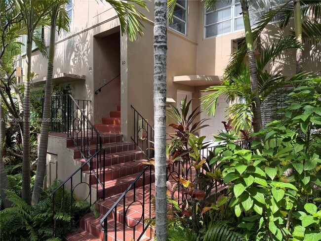 Photo - 42 Almeria Ave Unit 21