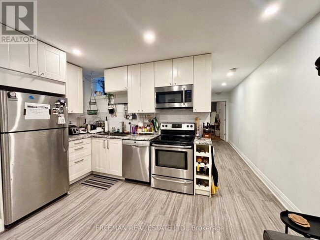 Photo - 340 Howland Ave