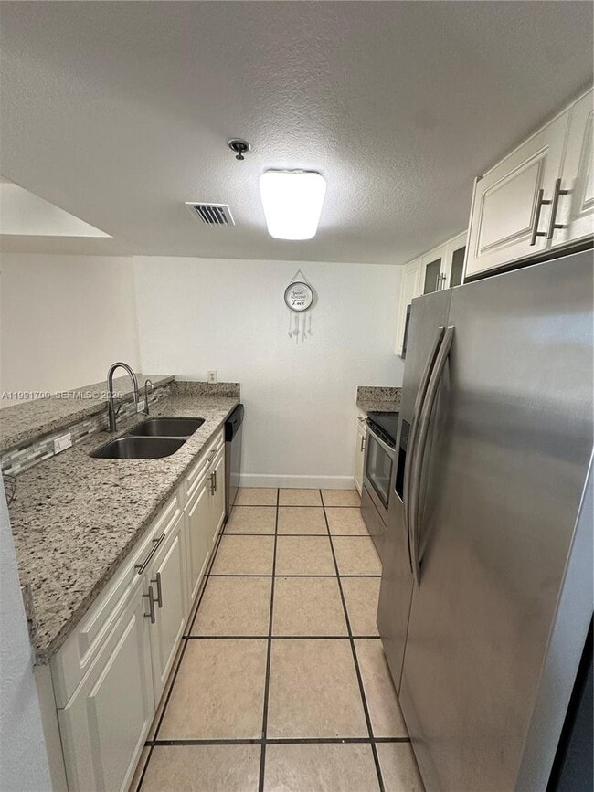 Photo - 814 NW 36th Ave Unit 406