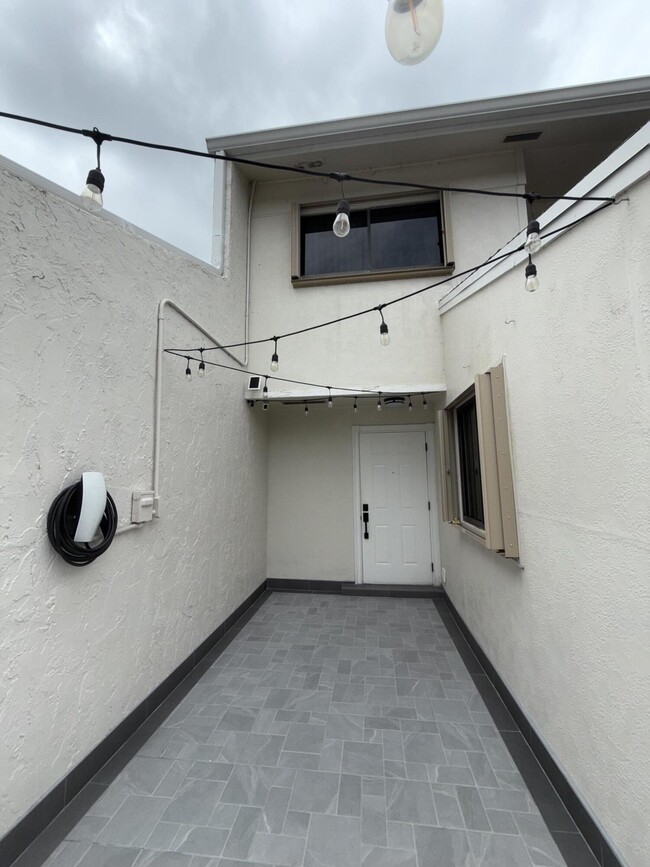 Photo - 12394 Westhampton Cir