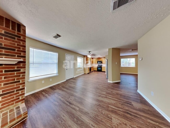 Photo - 31306 Perlican Dr