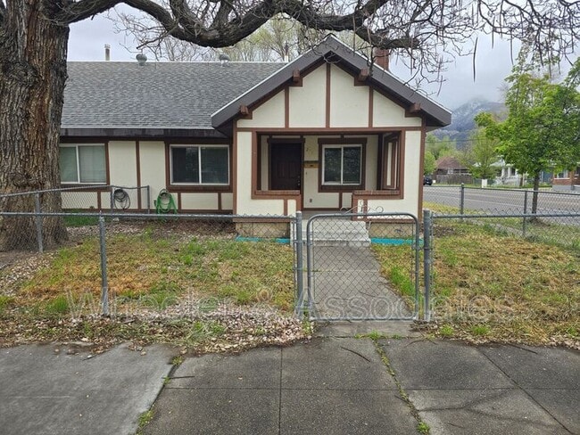 Building Photo - 2988 Adams Ave