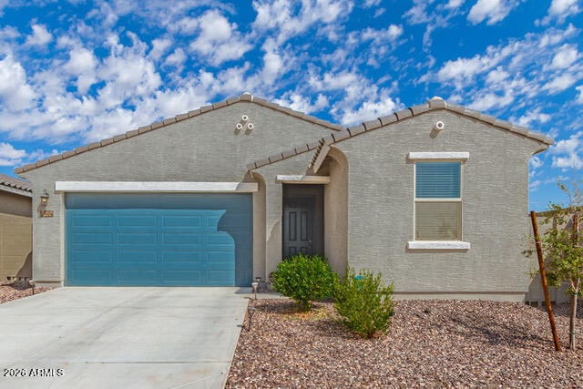 Building Photo - 17404 W Sunnyslope Ln