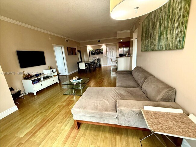Photo - 20 Calabria Ave Unit 502