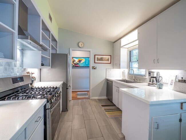 Photo - 4617 Finley Dr