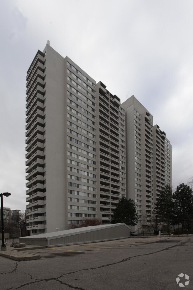 Photo - Mississauga Place